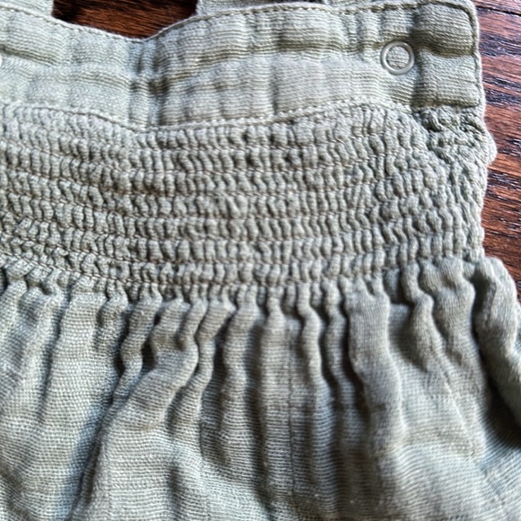 Angel Dear smocked overalls, 3 to 6 months - Picture 4 of 4